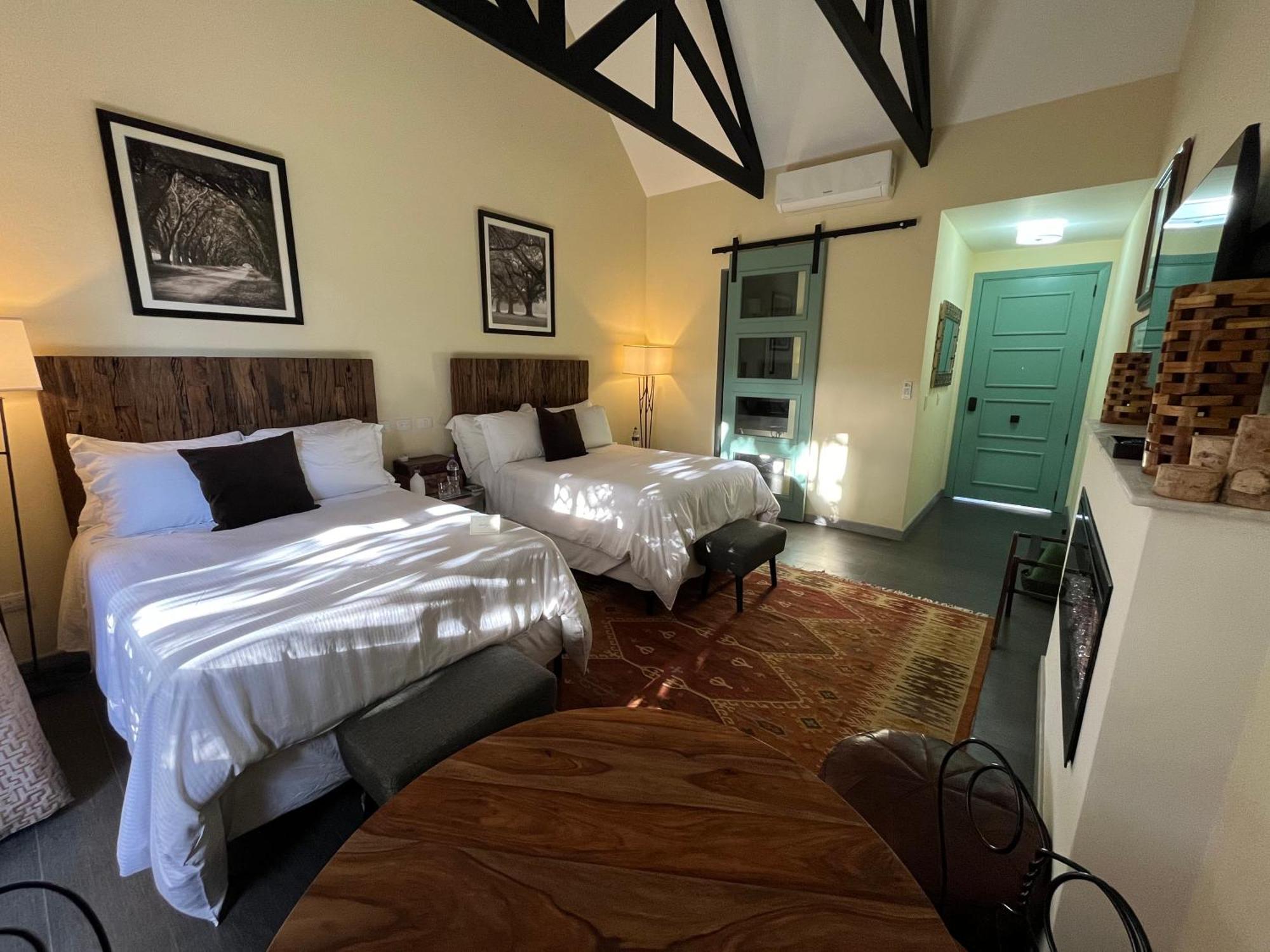 ואייה דה אנחלס Boutique Hotel La Casona מראה חיצוני תמונה